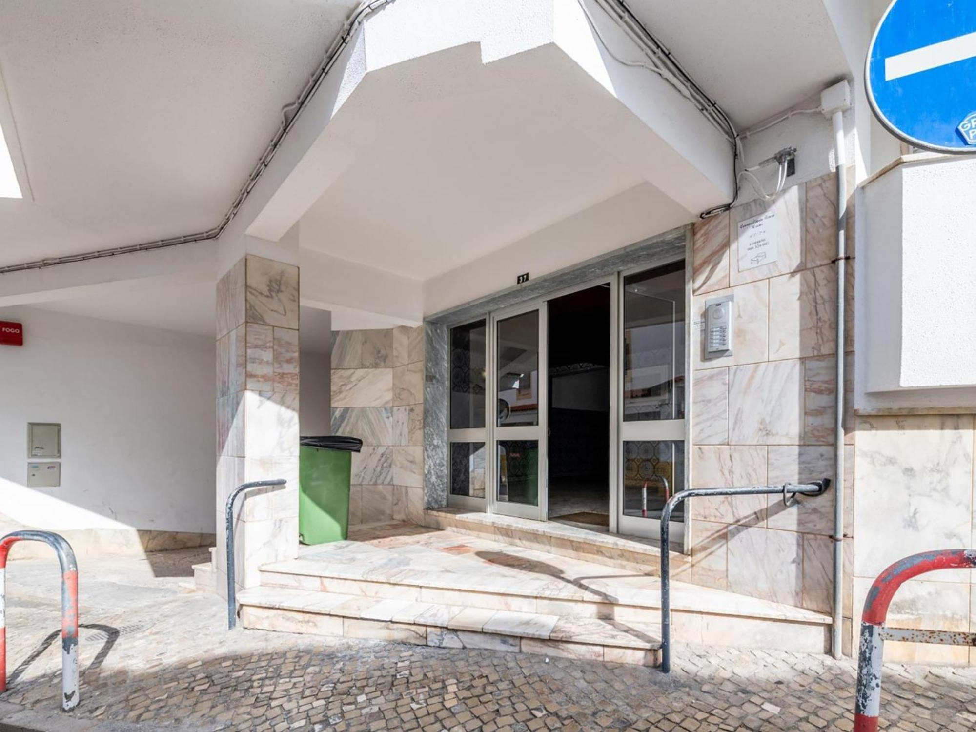 Apt. Praca Armas Ii Apartment *
